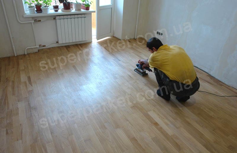 Проміжне шліфування паркету